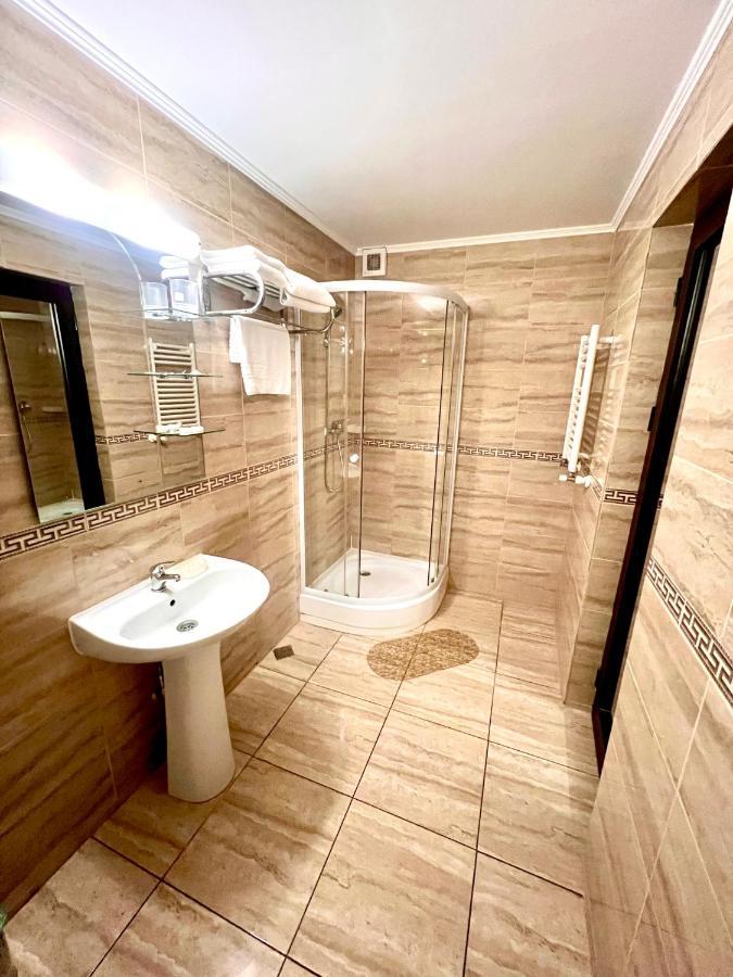 Complex Azar Otel Galaţi Dış mekan fotoğraf