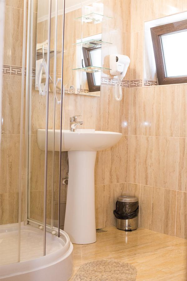 Complex Azar Otel Galaţi Dış mekan fotoğraf