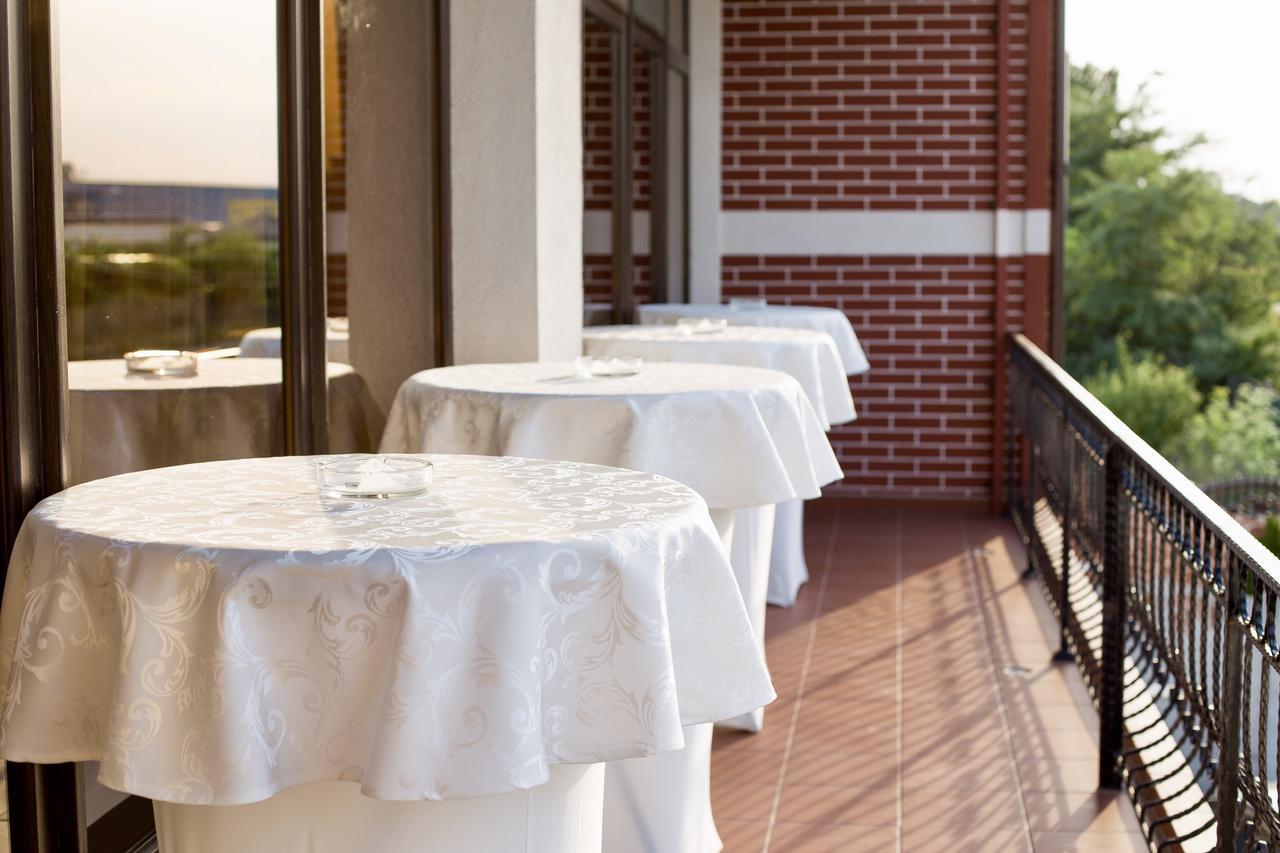 Complex Azar Otel Galaţi Dış mekan fotoğraf